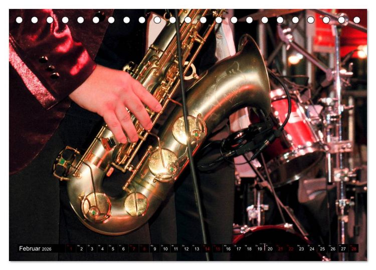 Produktbild: SAXOPHON - on stage (Tischkalender 2026 DIN A5 quer), CALVENDO Monatskalender