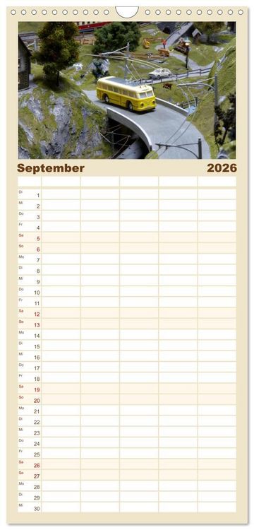 Produktbild: Familienplaner 2026 - Bahn-Nostalgie im Modell mit 5 Spalten (Wandkalender, 21 x 45 cm) CALVENDO