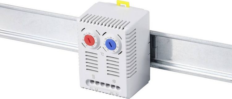 Produktbild: TRU COMPONENTS Schaltschrankheizungs-Thermostat TC-NT71-F01 NCNO 1 &Ouml;ffner, 1 Schlie&szlig;er (L x B x H) 72 x 52 x 50 mm 1 St.