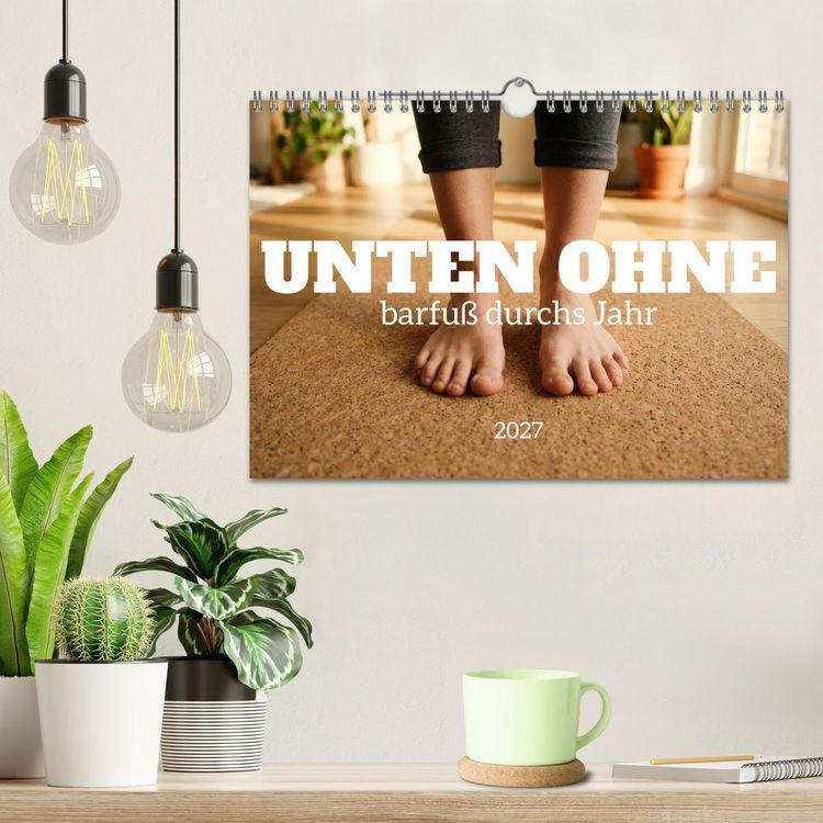 Produktbild: Unten Ohne - Barfu&szlig; durchs Jahr (Wandkalender 2027 DIN A4 quer), CALVENDO Monatskalender