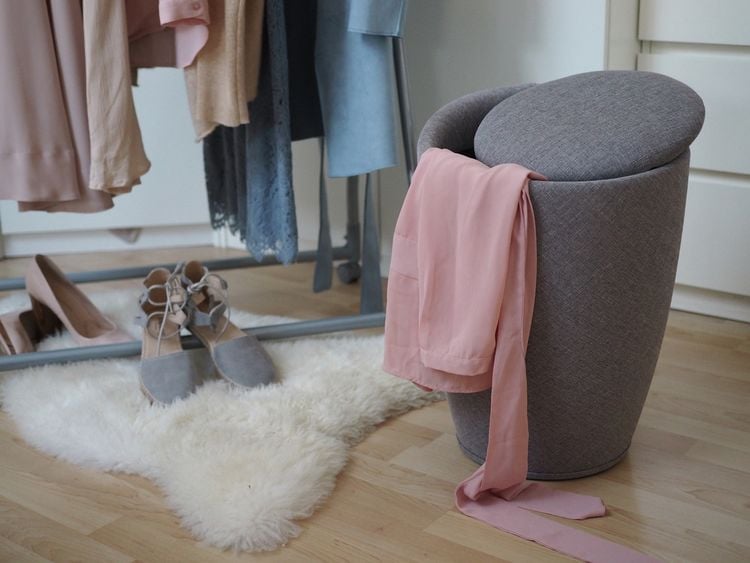 Hocker Mod. Candy Grey Leinenoptik, mit abnehmbarem Wäschesammler