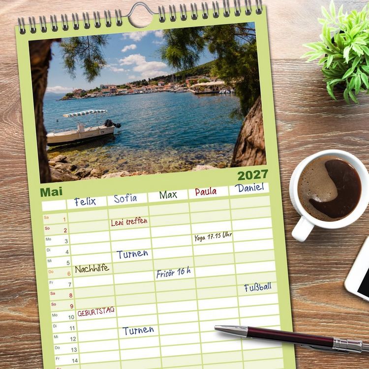 Produktbild: Familienplaner 2027 - Zakynthos und Kefalonia Trauminseln im Ionischen Meer mit 5 Spalten (Wandkalender, 21 x 45 cm) CALVENDO