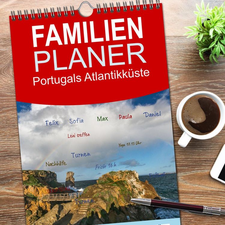 Produktbild: Familienplaner 2026 - Portugals Atlantikk&uuml;ste mit 5 Spalten (Wandkalender, 21 x 45 cm) CALVENDO