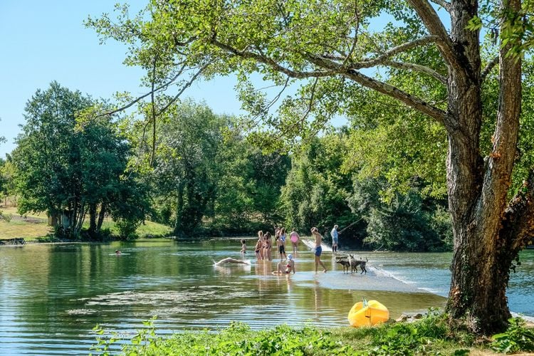 Produktbild: Wild Swimming Frankreich
