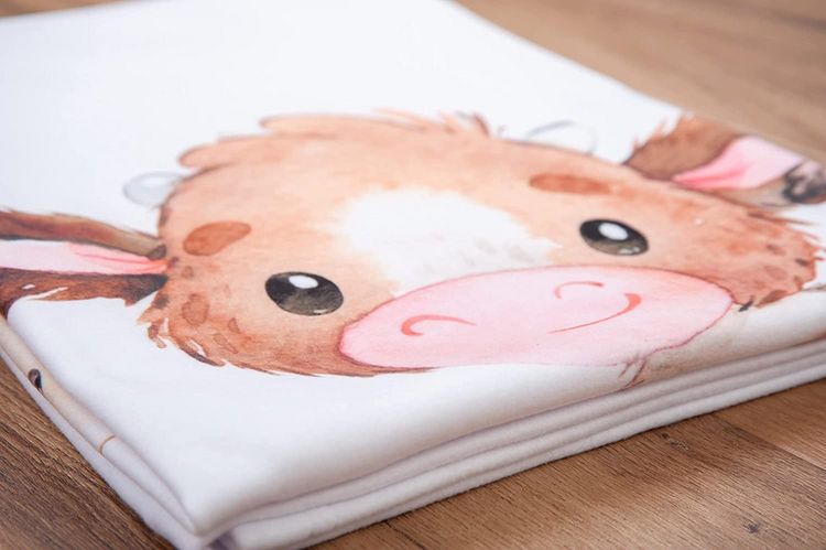 Produktbild: Herding 1540231014 - babybest&reg;, Babydecke, S&uuml;&szlig;es K&auml;lbchen, Soft-Peachdecke, Microfaser, weiss/beige, 75x100 cm