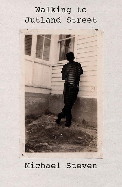 Produktbild: Walking to Jutland Street