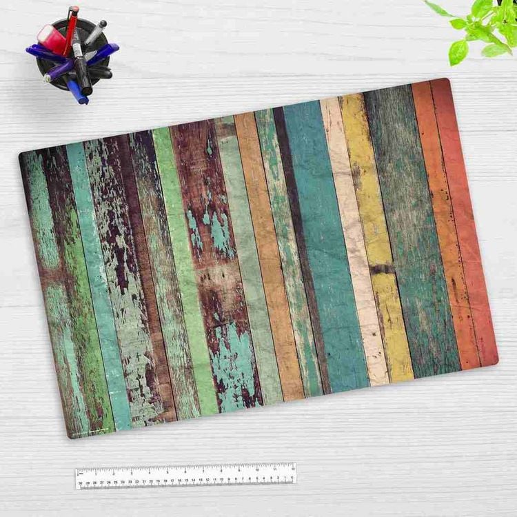Produktbild: Cover-your-desk Schreibtischunterlage f&uuml;r Kinder und Erwachsene Verwittertes Holz in bunten Farben, aus hochwertigem Vinyl, 60 x 40 cm