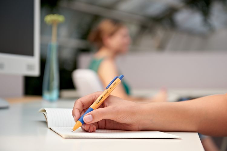 Produktbild: STABILO Druck-Kugelschreiber -   pointball - Einzelstift - blau