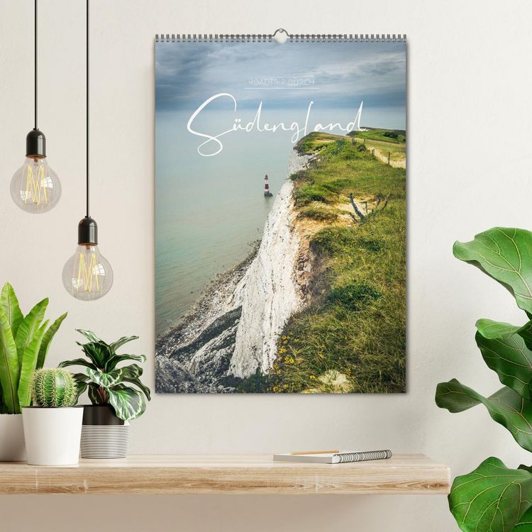 Produktbild: Roadtrip durch S&uuml;dengland (Wandkalender 2026 DIN A2 hoch), CALVENDO Monatskalender