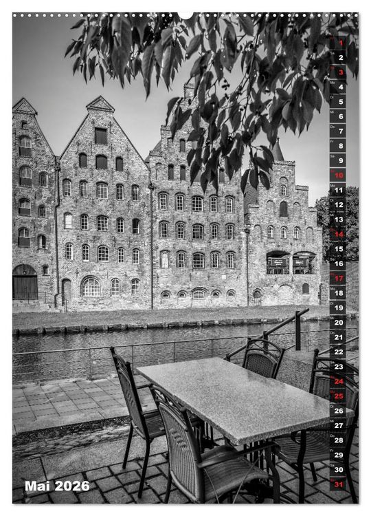 Produktbild: L&Uuml;BECK Monochrome Momente (hochwertiger Premium Wandkalender 2026 DIN A2 hoch), Kunstdruck in Hochglanz