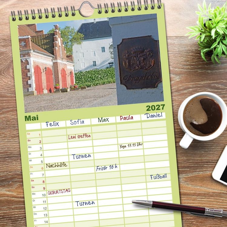 Produktbild: Familienplaner 2027 - Schl&ouml;sser in D&auml;nemark mit 5 Spalten (Wandkalender, 21 x 45 cm) CALVENDO