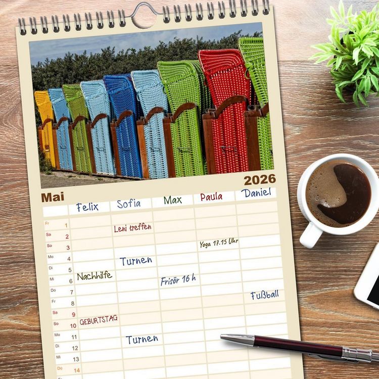 Produktbild: Familienplaner 2026 - Helgoland und die D&uuml;ne mit 5 Spalten (Wandkalender, 21 x 45 cm) CALVENDO