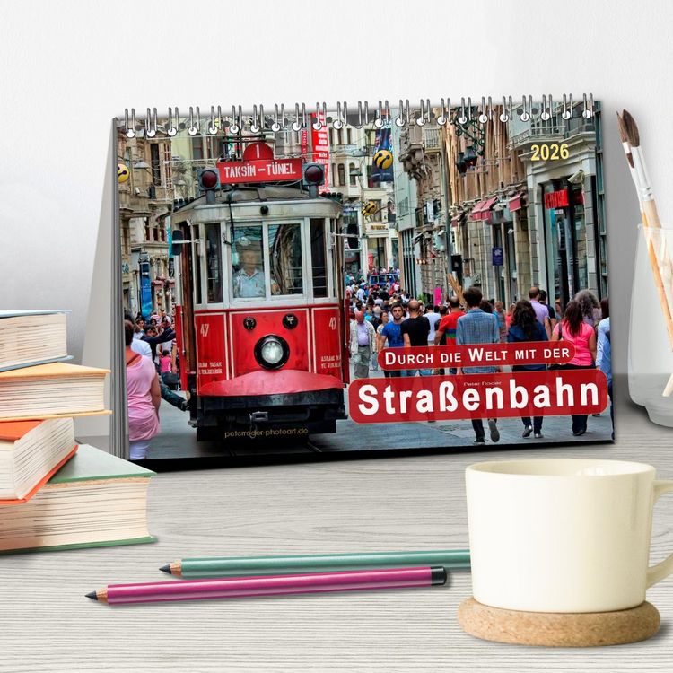 Produktbild: Durch die Welt mit der Stra&szlig;enbahn (Tischkalender 2026 DIN A5 quer), CALVENDO Monatskalender