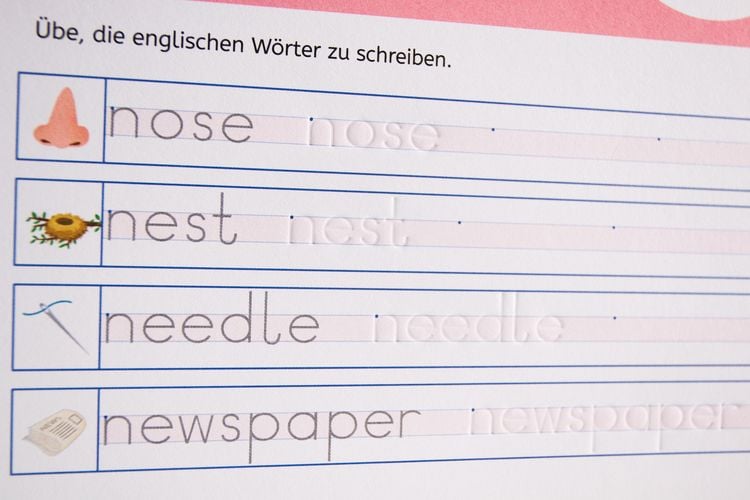 Produktbild: Schreiben lernen mit Spurrillen - Englische W&ouml;rter