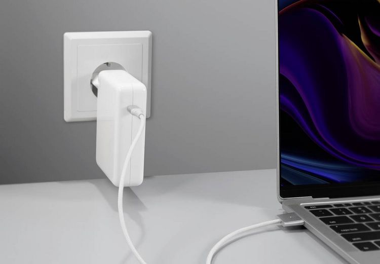 Produktbild: Renkforce USB-Ladekabel USB-C&reg;, Magsafe 3 2.00m Wei&szlig; magnetischer Stecker RF-6437916