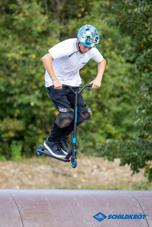 Produktbild: Stunt Scooter UNTWIST Galaxy