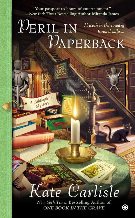 Produktbild: Peril in Paperback