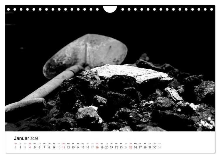 Produktbild: Helden der Arbeit - Alte Arbeitsmittel des Ruhrgebiets (Wandkalender 2026 DIN A4 quer), CALVENDO Monatskalender