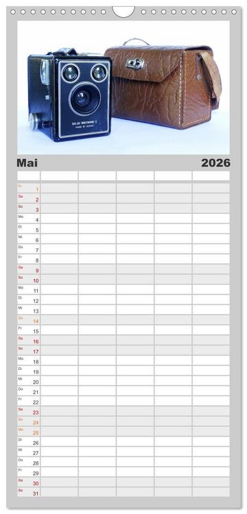 Produktbild: Familienplaner 2026 - Boxkameras - Kultiges und manchmal klobiges Design mit 5 Spalten (Wandkalender, 21 x 45 cm) CALVENDO
