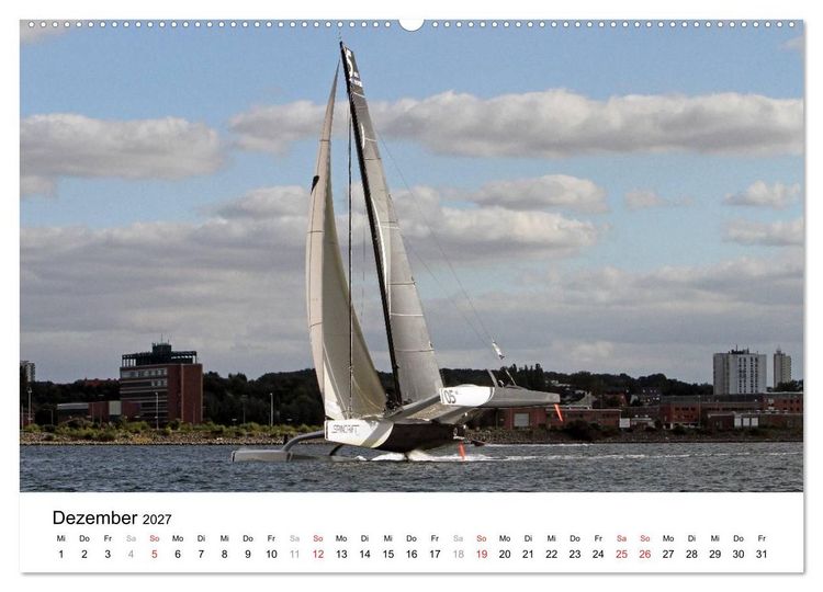 Produktbild: Gigantische Segel-Trimarane (hochwertiger Premium Wandkalender 2027 DIN A2 quer), Kunstdruck in Hochglanz
