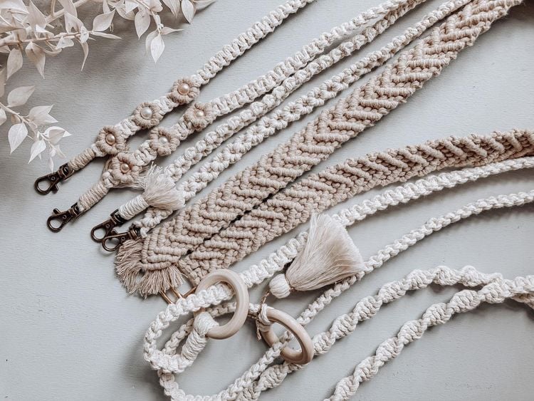 Produktbild: Modische Accessoires kn&uuml;pfen