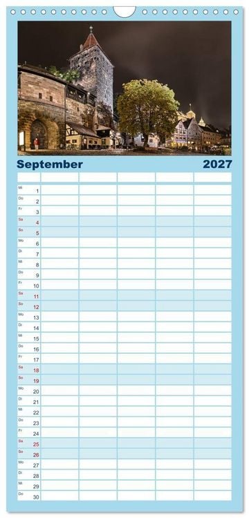 Produktbild: Familienplaner 2027 - N&uuml;rnberg - Die Altstadt bei Nacht mit 5 Spalten (Wandkalender, 21 x 45 cm) CALVENDO