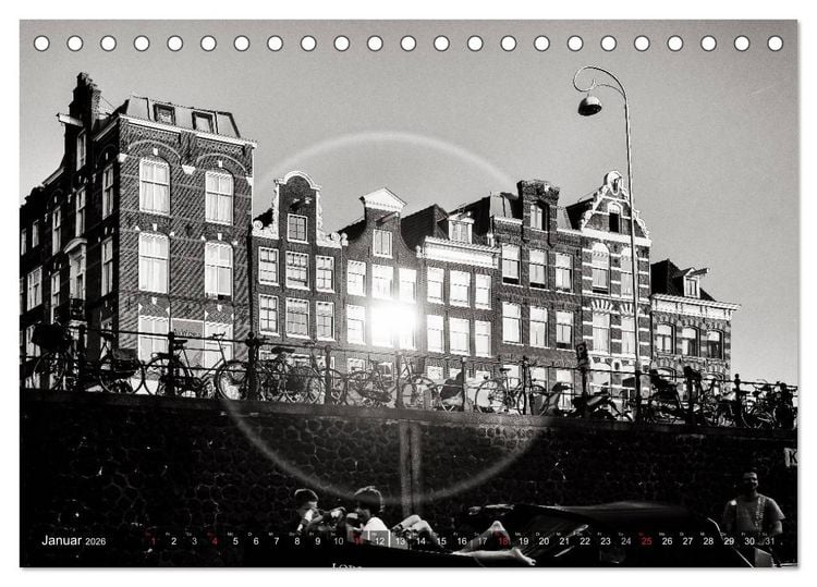 Produktbild: Ein Blick auf Amsterdam (Tischkalender 2026 DIN A5 quer), CALVENDO Monatskalender