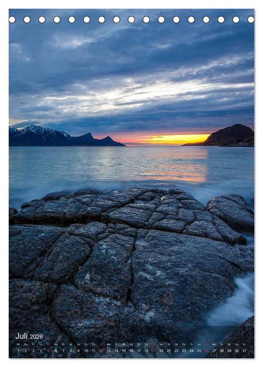 Produktbild: Mystische Lofoten (Tischkalender 2026 DIN A5 hoch), CALVENDO Monatskalender