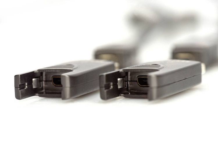 Produktbild: Digitus HDMI Anschlusskabel HDMI-A Stecker 20 m Schwarz AK-330127-200-S 4K UHD, dreifach geschirmt, Flexibel, Gesamtschirm, Geschirmt, Halogenfrei
