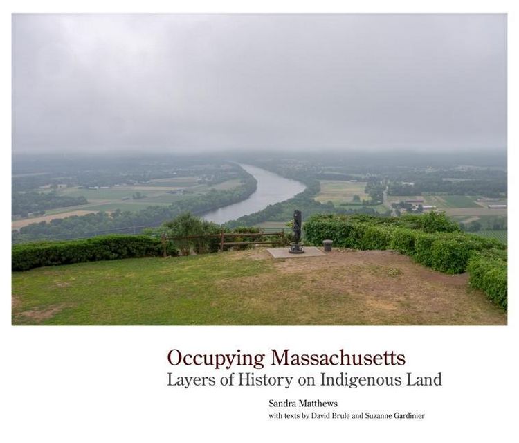 Produktbild: Occupying Massachusetts
