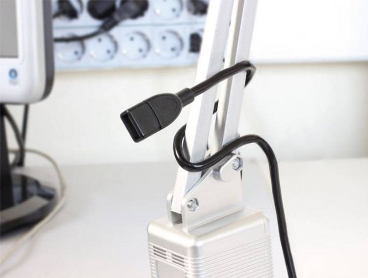 Produktbild: Delock USB-Kabel USB 2.0 USB-A Stecker, USB-A Buchse 0.50 m Schwarz flexibles Schwanenhals-Kabel 83499