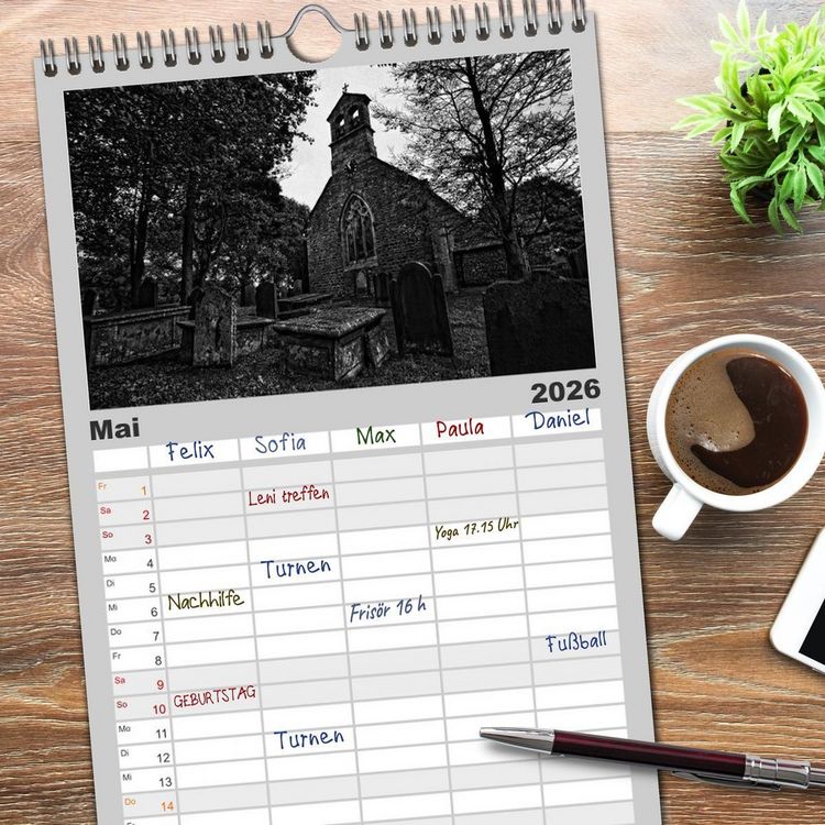 Produktbild: Familienplaner 2026 - Gothic Fantasy mit 5 Spalten (Wandkalender, 21 x 45 cm) CALVENDO