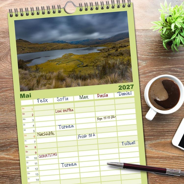 Produktbild: Familienplaner 2027 - Ecuador - Naturparadies am &Auml;quator mit 5 Spalten (Wandkalender, 21 x 45 cm) CALVENDO