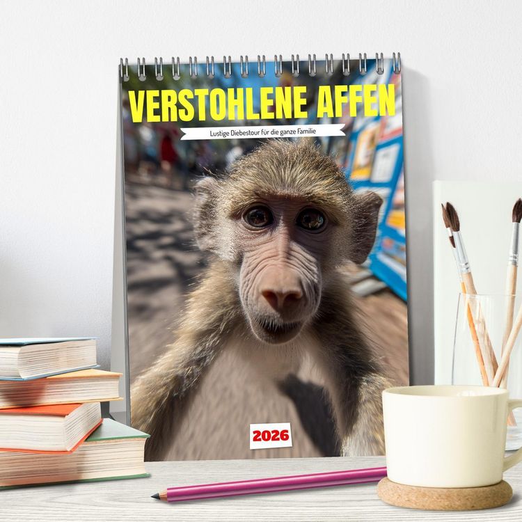 Produktbild: Verstohlene Affen - Lustige Diebestour f&uuml;r die ganze Familie (Tischkalender 2026 DIN A5 hoch), CALVENDO Monatskalender