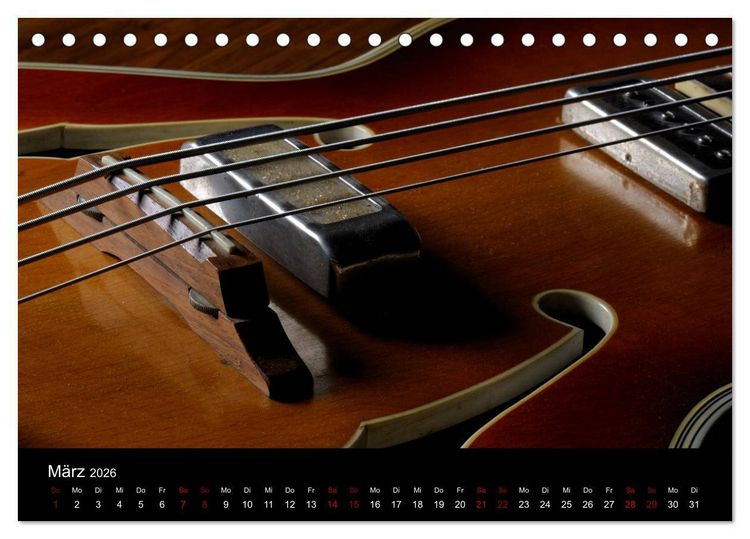 Produktbild: Feinheiten - Alte Gitarren im Detail (Tischkalender 2026 DIN A5 quer), CALVENDO Monatskalender