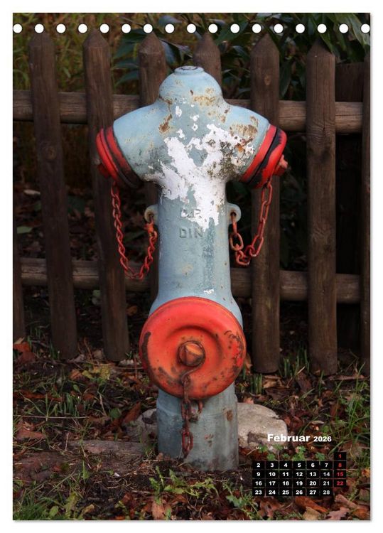 Produktbild: Nostalgie Hydranten (Tischkalender 2026 DIN A5 hoch), CALVENDO Monatskalender