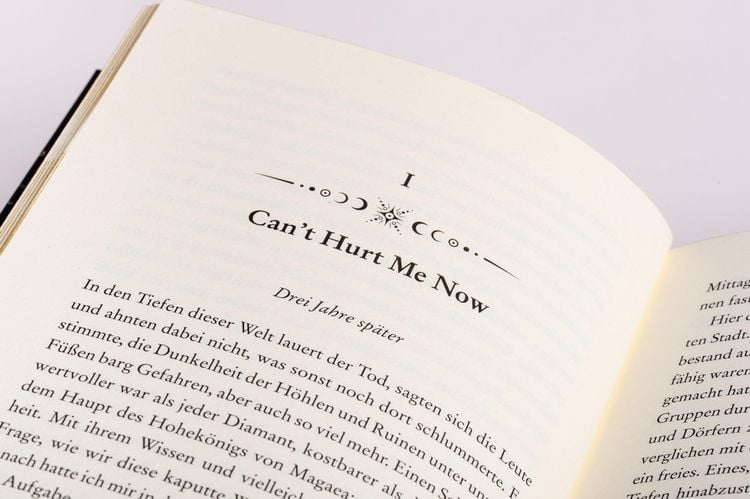 A Curse so Divine – Die Nacht, die uns verschlingt