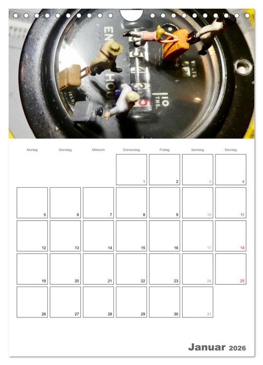 Produktbild: Follow me and have fun - kleine Leute am Flugplatz (Wandkalender 2026 DIN A4 hoch), CALVENDO Monatskalender