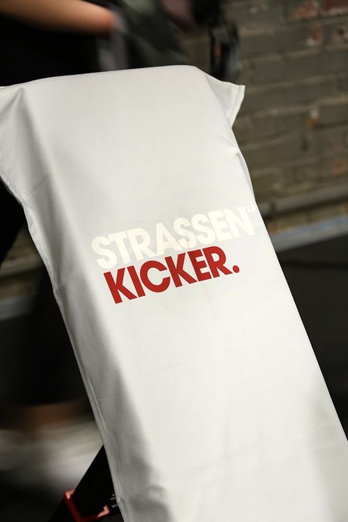 Produktbild: Herding STRASSENKICKER Sport- und Fitnesstuch Grau 50x110cm