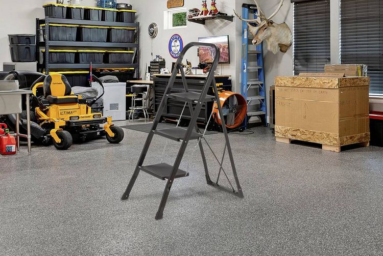 Produktbild: TOOLCRAFT TO-10398471 Stahl Klapptritt klappbar, Montage ohne Werkzeug Arbeitsh&ouml;he (max.): 2.7 m Schwarz EN 14183