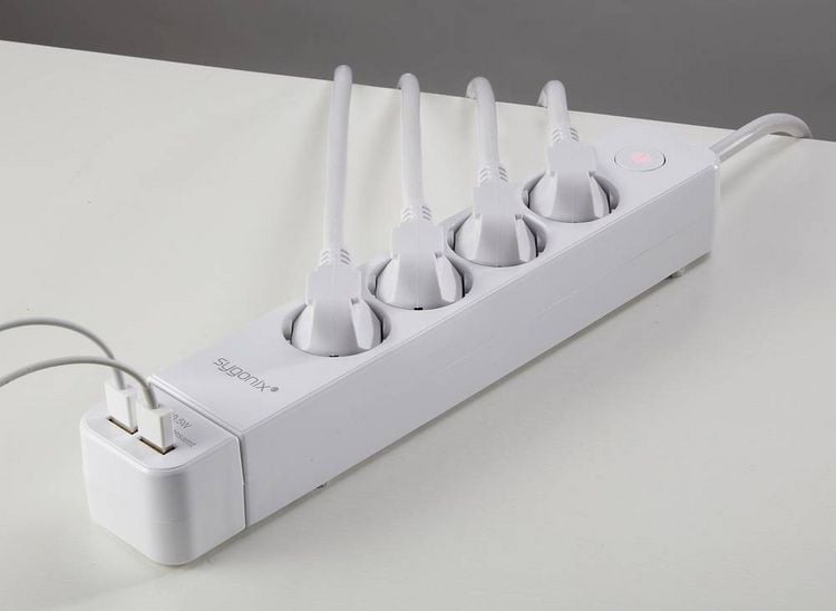 Produktbild: Sygonix SY-4535058 Steckdosenleiste mit Schalter Wei&szlig; Schutzkontakt 1St.