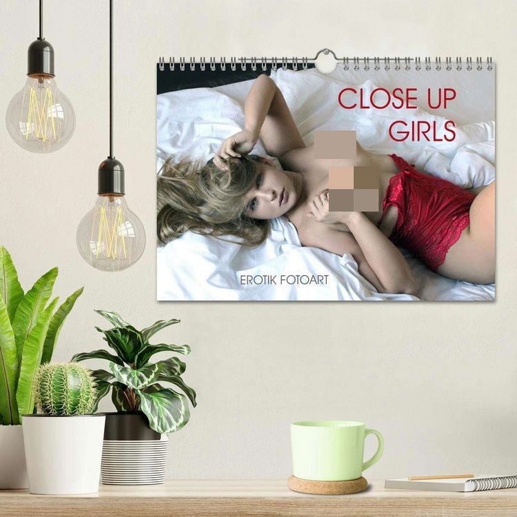 Produktbild: Erotik Fotoart Close Up Girls (Wandkalender 2026 DIN A4 quer), CALVENDO Monatskalender