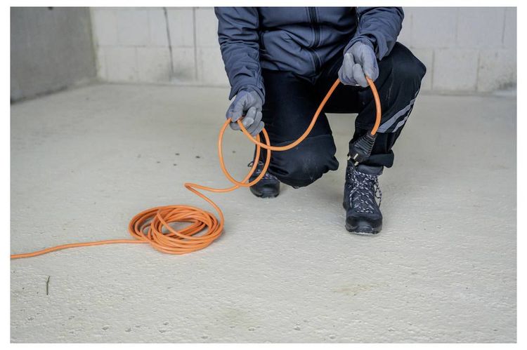 Produktbild: Brennenstuhl 1169940 Strom Verl&auml;ngerungskabel Orange 20 m AT-N05V3V3-F 3G 1,5 mm&sup2; UV-Best&auml;ndig