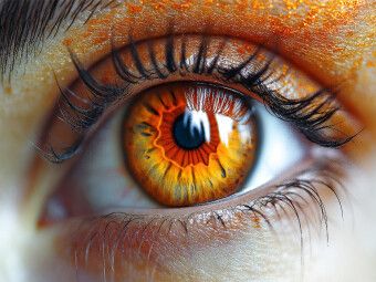 Produktbild: CALVENDO Puzzle Feuerorange Augen mit warmen Iris-T&ouml;nen | 1000 Teile Lege-Gr&ouml;&szlig;e 64x48cm Foto-Puzzle f&uuml;r gl&uuml;ckliche Stunden