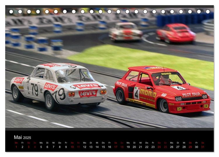 Produktbild: Motorsport in 1/32 (Tischkalender 2025 DIN A5 quer), CALVENDO Monatskalender