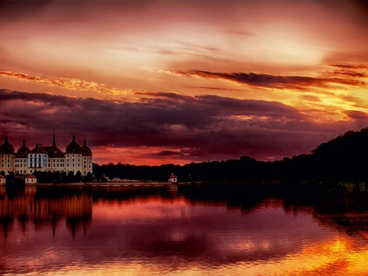 Produktbild: CALVENDO Puzzle Schloss Moritzburg | 1000 Teile Lege-Gr&ouml;&szlig;e 64x48cm Foto-Puzzle f&uuml;r gl&uuml;ckliche Stunden