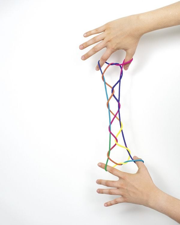 Produktbild: Folia Finger Twist, Fadenspiel 160cm, regenbogen