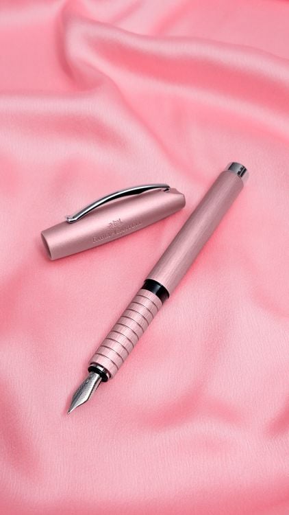 Produktbild: F&uuml;ller Essentio Aluminium Ros&eacute; M