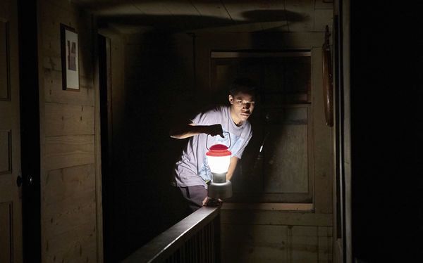 Produktbild: It comes at night