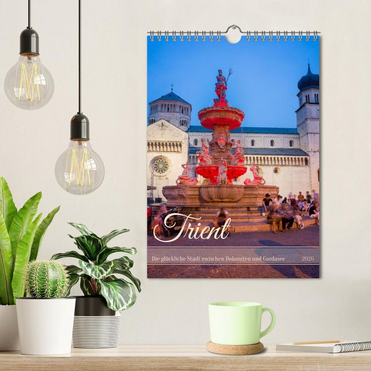 Produktbild: Trient - Die gl&uuml;ckliche Stadt zwischen Dolomiten und Gardasee (Wandkalender 2026 DIN A4 hoch), CALVENDO Monatskalender
